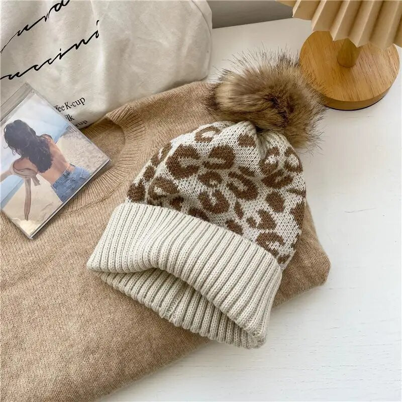 Leopard pletene kape za muškarce Žene Jesen Zima Beanie šeširi Zimska kapa na otvorenom Zimska kapa Deblje tople kape Dječaci Djevojčice Trendy Pom Pom šešir