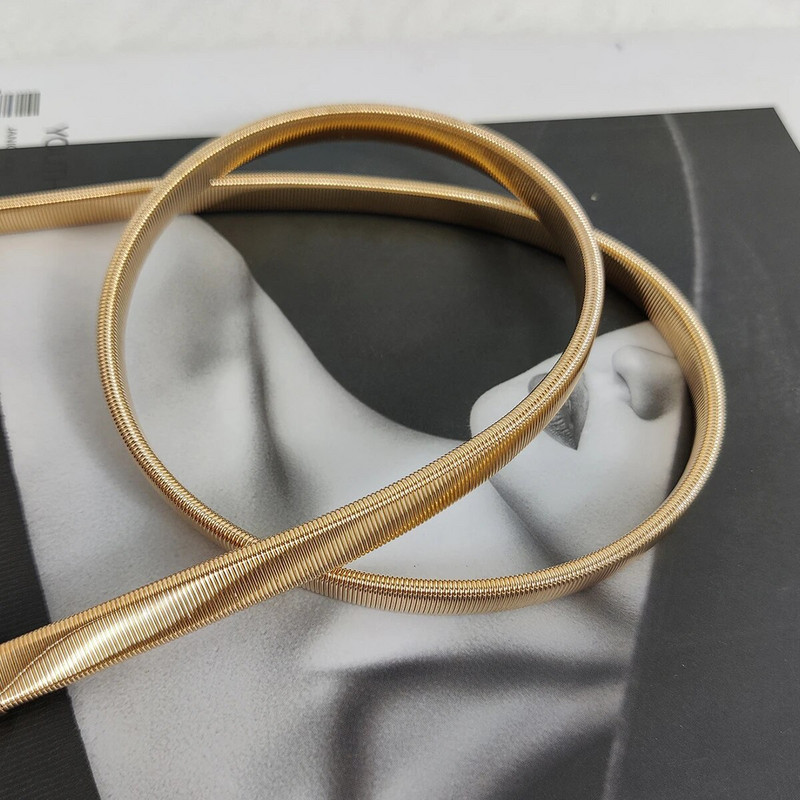 Modni elastični pojas sa zlatnim lancem Dizajnerski pojasevi od vještačkog kamena za žene Visokokvalitetni luksuzni brend, rastezljiva haljina s pojasom Metalni riem