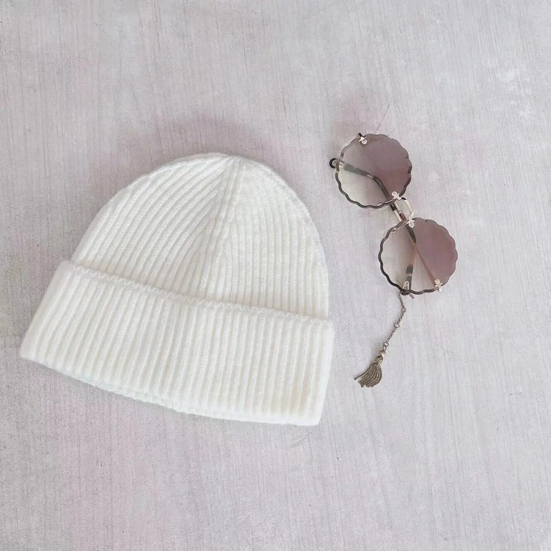 Sieviešu trikotāžas beanie ziemas biezas vienkrāsainas cepures sievietēm vīriešiem Unisex siltas slēpošanas pupiņas Siltas vēja necaurlaidīgas ausu aizsargvāciņas