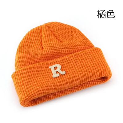 Uus naiste sügis- ja talvine ühevärviline R-täht lokkis kootud müts õues rattasõiduks soe külmakindel kõrvakaitse villane müts