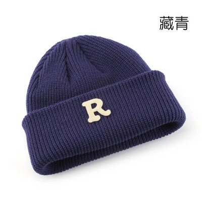 Uus naiste sügis- ja talvine ühevärviline R-täht lokkis kootud müts õues rattasõiduks soe külmakindel kõrvakaitse villane müts