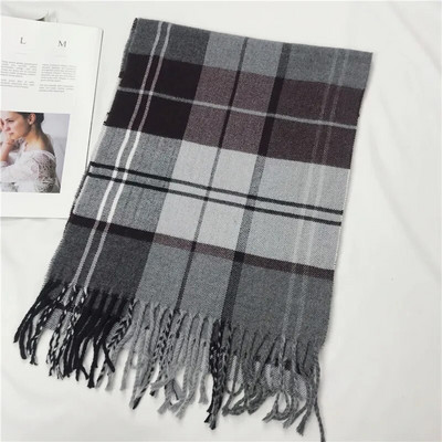 Ruházati kiegészítők, sálak és pakolatok, kockás férfi sál, meleg, rojtos férfi nyak