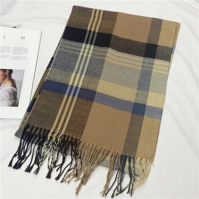 Ruházati kiegészítők, sálak és pakolatok, kockás férfi sál, meleg, rojtos férfi nyak