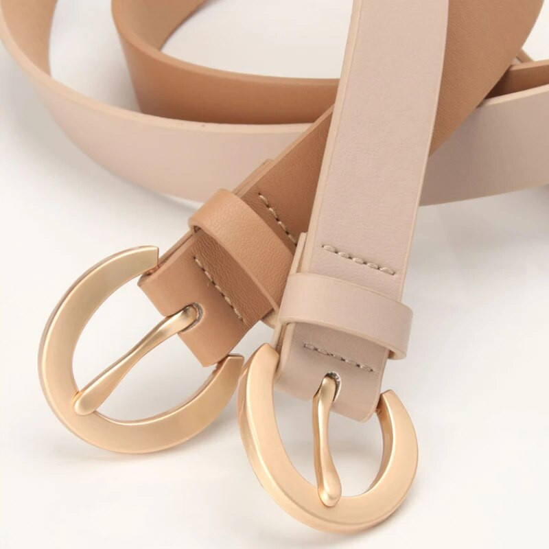 2023 Ženski remen Jednostavna PU koža Zlatna kopča Ženski remeni Traperice Haljine Hlače Pojas Luksuzni brend Trake Pojas za struk Pokloni