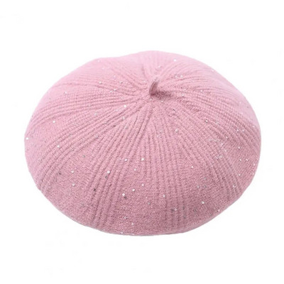 Temperamento paprasta bekraštė blizganti moteriška beretė, skirta kelionėms