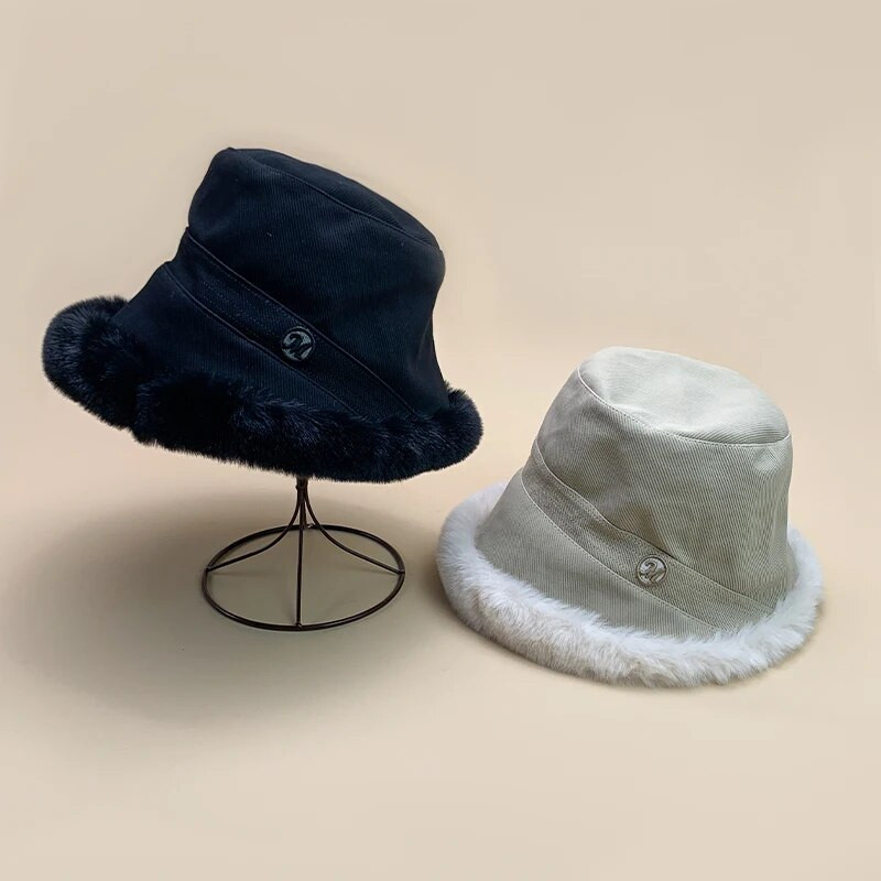 Jaunu burtu Hepburn stila plīša kausa cepures rudens un ziemas modes korejiešu elegants berberu flīss sievietēm vīriešiem silts daudzpusīgs mīksts