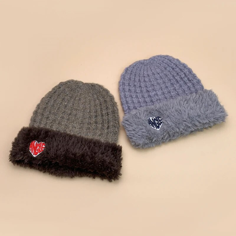 Daudzpusīgas siltas rudens un ziemas jaunas kontrastējošas krāsas Spainis Trikotāžas Cepures Vīriešiem Sievietēm Modes Mīlestības vēstules Ērti Brīvi