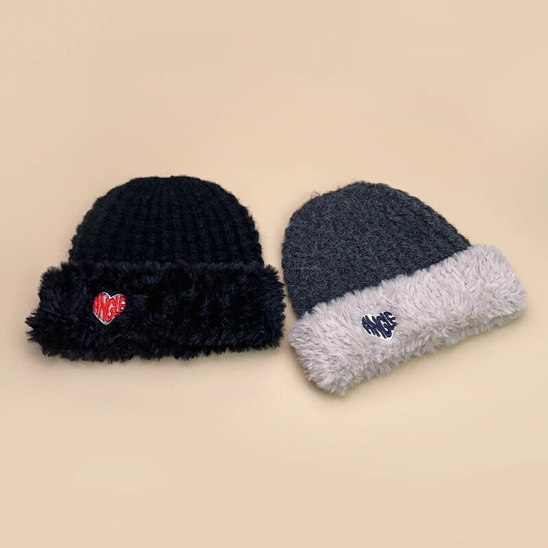 Daudzpusīgas siltas rudens un ziemas jaunas kontrastējošas krāsas Spainis Trikotāžas Cepures Vīriešiem Sievietēm Modes Mīlestības vēstules Ērti Brīvi