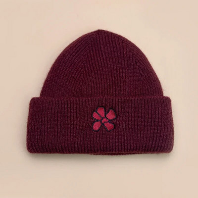 Vīrieši Sievietēm Silti Jauni Ziedu Izšuvumi Plīša Vilnas Spainis Trikotāžas Cepures Daudzpusīgas Ērtas Korejiešu Modes Rudens un Ziemas Jauki