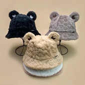 Aranyos kis medvefülek plüss vödörsapkák új női férfi őszi és téli divat puha és kényelmes sokoldalú, meleg napelemes édes