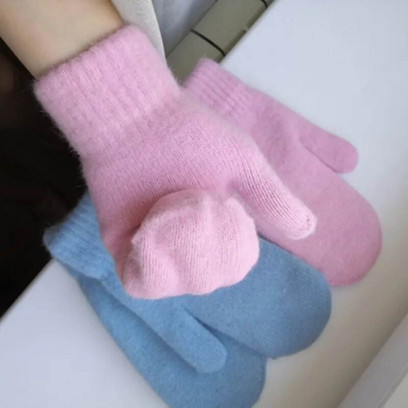 1 par Ženske zimske plišane rukavice za održavanje topline Elastičnost Meke Rukavice s punim prstima Pletene modne rukavice za djevojčice imitacija zečjeg krzna