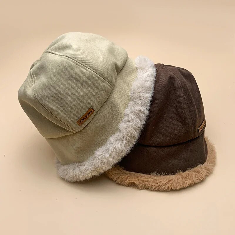 Új meleg divat pamut vödörsapkák női kétoldalas plüss betűs címke őszi és télen sokoldalú elegáns, vastagodó napelem