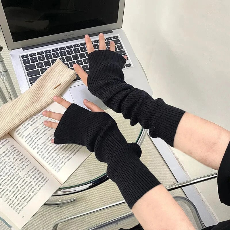 Pikad sõrmedeta kindad naistele labakindad talvekäesoojendaja silmkoelised varrukad Mood vabaaja pehmed tüdrukute riided punk gooti kindad