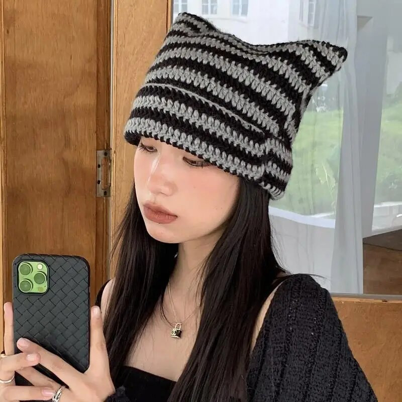 Japanski y2k Little Devil prugaste kape Ženske Ins Slatke mačje uši Pletena vunena kapa Djevojka Zimski pulover na špic Kape za Noć vještica