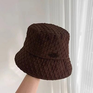 Novi nišni plisirani ribarski šešir za 2022., ženski temperamentni, univerzalni japanski šilter, ulična moda, korejska verzija šešira