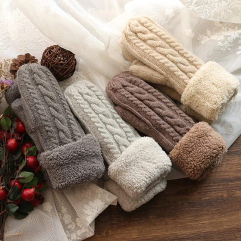 Modes Sieviešu Twist Ziedi Vilnas trikotāžas dūraiņi Unisex Double Thicken Plus Velvet Pilns pirksts Kašmira siltie dūraiņi L45