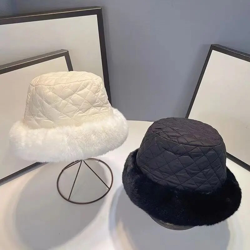 Zimska krznena kapa s kantom za žene Modna topla ribarska kapa od debljeg pliša Ležerna ravna kapa za umivaonik Kapa za putovanja na otvorenom