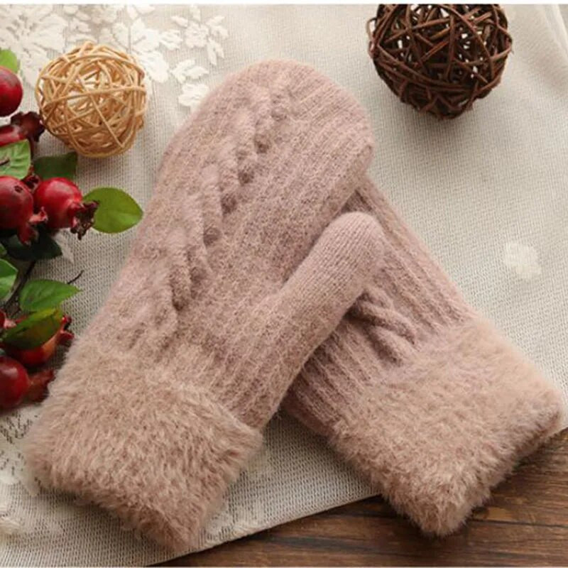 Korejske plus baršunaste pletene vunene slatke twist hladne biciklističke rukavice Ženske zimske pune prste dvoslojne debele tople rukavice za vožnju R6