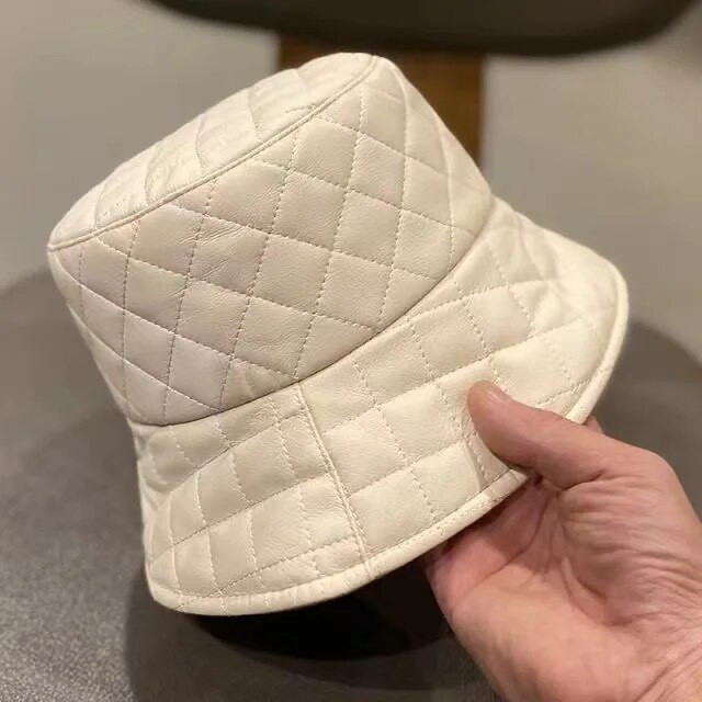 Téli meleg felnőtt női alkalmi PU bőr kockás nyomtatott vödör sapka floppy panama sapka Gorros horgász napsapka halász sapka ajándék