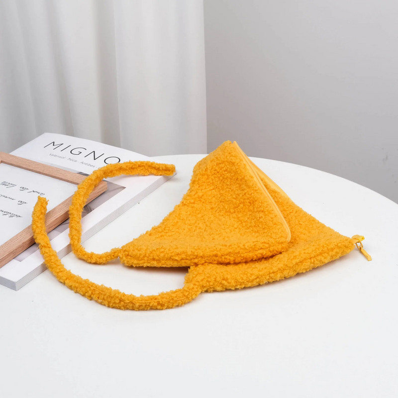 Jaunas dāmu ziemas cepures Sieviešu biezas kausa cepures ar austiņām vienkrāsains kausa cepure Silta Panamas cepures cepures āra cepure jāšanas cepure