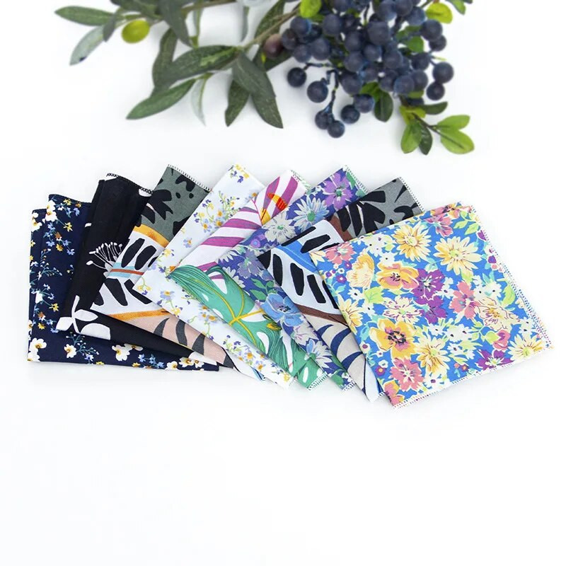 Pilnīgi jauna stila vīriešu kokvilnas lakatiņu šalles Vintage Flower Hankies vīriešu kabatas kvadrātveida kabatlakatiņi Rose Flower Paisley