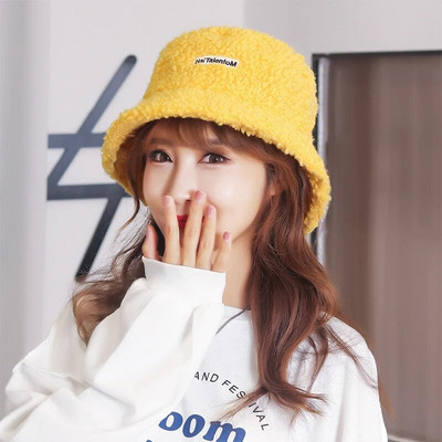 Rudens ziema mākslīgās kažokādas cepure Pūkaina govs apdruka Spains cepures sievietēm silta zvejnieka cepure Mīksta samta plīša slēpošanas cepure meitene āra Panama