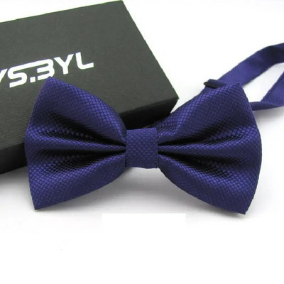 2022 Egyszínű csokornyakkendő férfi csokornyakkendő Fashion pillangók fehér fekete kék