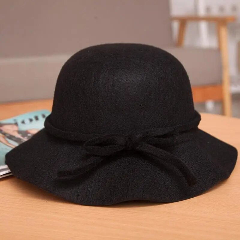 jiangxihuitian Európa őszi tél női Fedora sapkák Vintage napozósapka női női széles karimájú gyapjú filc masni csomós sapka