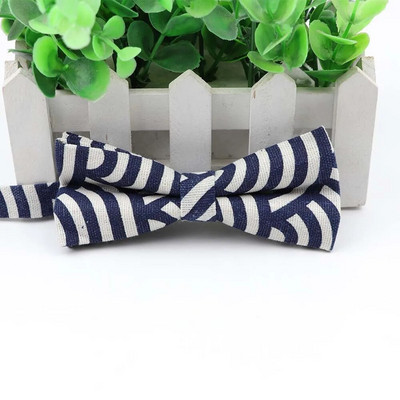 Muška leptir kravata s otisnutim ježevim čamcem i medvjedom kitom s leptir mašnom