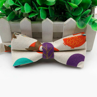 Muška leptir kravata s otisnutim ježevim čamcem i medvjedom kitom s leptir mašnom