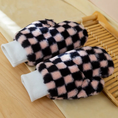 Sievietēm ziemas karikatūra dūraiņi Sieviešu modes biroja cimdi bez pirkstiem plīša silti cimds mīksts biezs meitenes elastīgs puspirksts T29