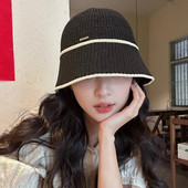 Nova proljetna i ljetna jednostavna pletena šešira 2023. Prozračna prugasta modna ribarska kapa Ženska kapa za sunčanje za slobodno vrijeme na otvorenom