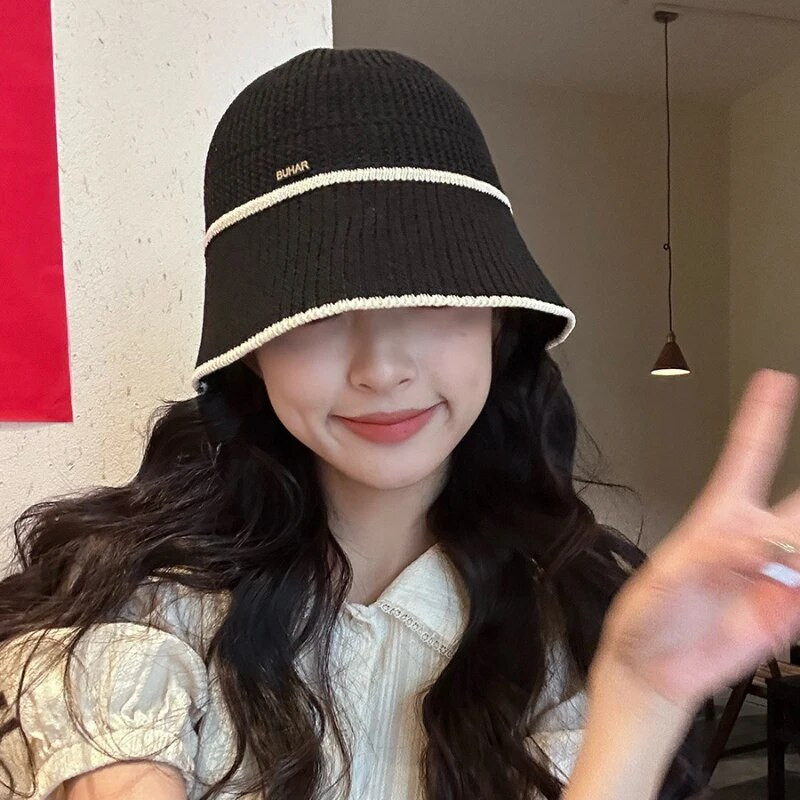 Nova proljetna i ljetna jednostavna pletena šešira 2023. Prozračna prugasta modna ribarska kapa Ženska kapa za sunčanje za slobodno vrijeme na otvorenom