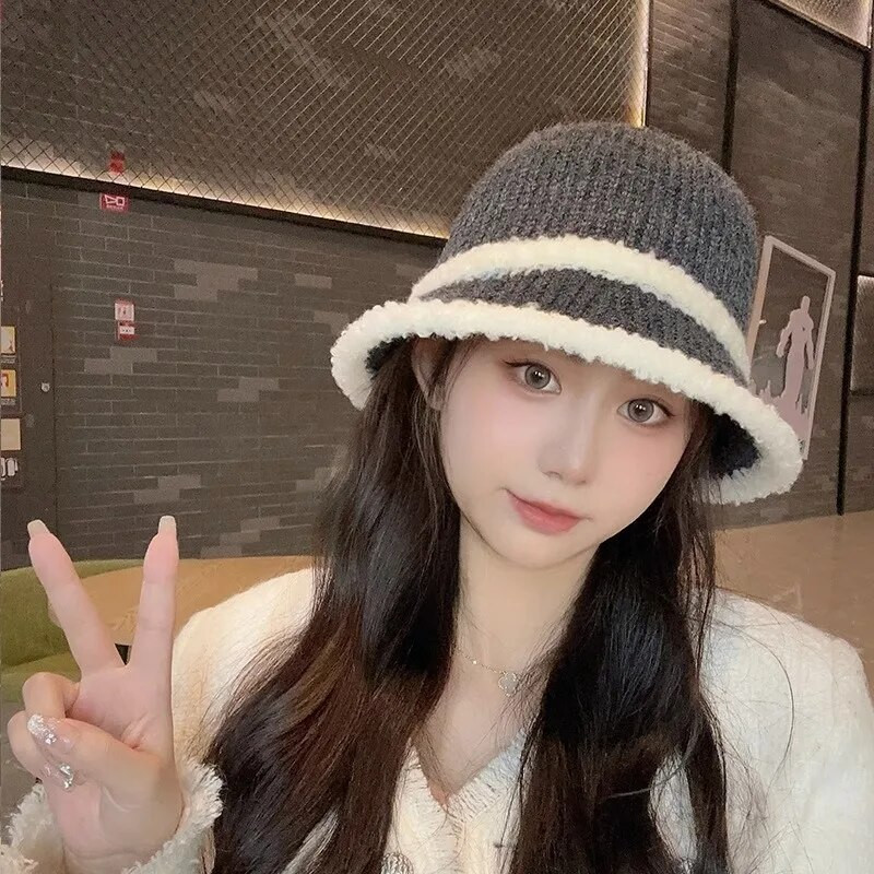 Modni korejski ženski šešir s kantom za jesen i zimu 2023. Zaštita za uši čiste boje Šešir s kantom za pecanje
