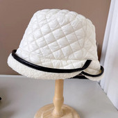 Moteriškos šiltos žieminės kepuraitės Moteriškos slidinėjimo kepurės Pledinės medvilnės kepurės susukamos krašteliu