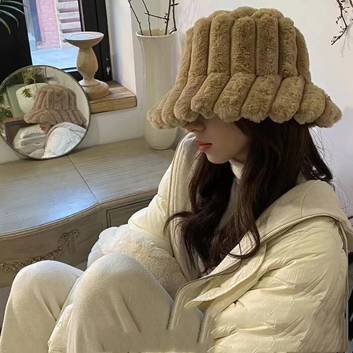 Zimski plišani modni šeširi s okomitim prugama za djevojke Ribarski šešir sa širokim obodom s paperjem Vruća, toplina, šešir za van, otporan na hladnoću