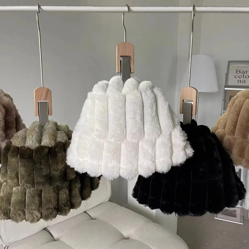 Zimski plišani modni šeširi s okomitim prugama za djevojke Ribarski šešir sa širokim obodom s paperjem Vruća, toplina, šešir za van, otporan na hladnoću