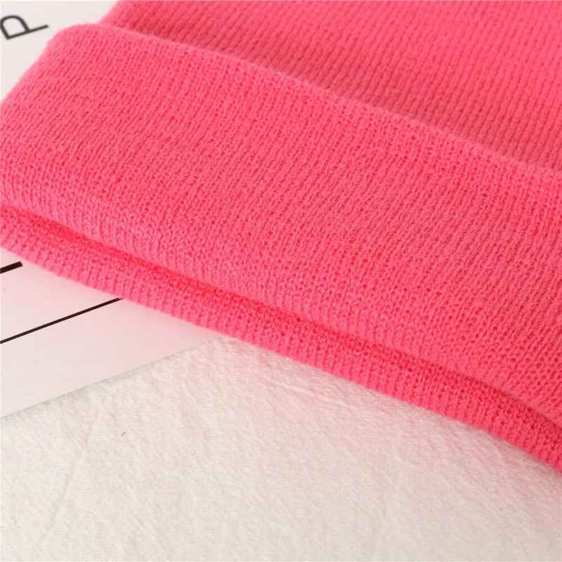 Zimske kape za žene Nove kape Pletene fluorescentne slatke kape za djevojke Jesenske ženske kape kape Toplija kapa s šeširom Ženska ležerna kapa