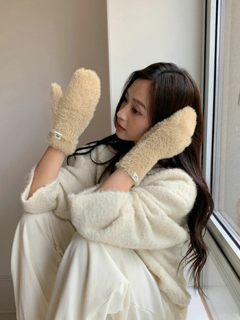 Модни ръкавици Сензорен екран Зимни ръкавици с имитация на заешка коса Дамски топли плетени ръкавици с пълен пръст Ски ръкавици на открито за жени