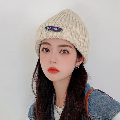 Jaunas sieviešu konfektes krāsas ziemas cepure silta mīksta moderna cepure Kpop stila vilnas beanie eleganta visa atbilstība cepure