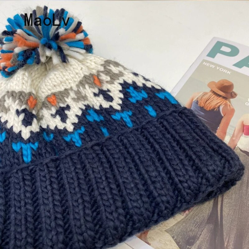 Ženske kape mješovitih boja Zimske tople slatke vunene lopte Vunena kapa za zaštitu ušiju Korejska modna hladna kapa Ženska pletena kapa