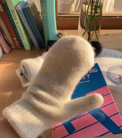 Ženske zimske plišane rukavice koje održavaju toplinu Elastičnost Meke Rukavice s punim prstima Pletene modne rukavice za djevojčice od imitacije zečjeg krzna