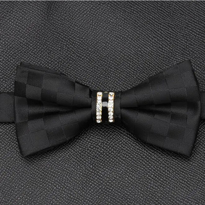 Férfi Luxus csokornyakkendő Vőlegény Férfi Csíkos kockás Cravat Gravata Divat Pillangó Esküvői Csokornyakkendők Férfi Kiegészítők Ajándék Nyakkendő