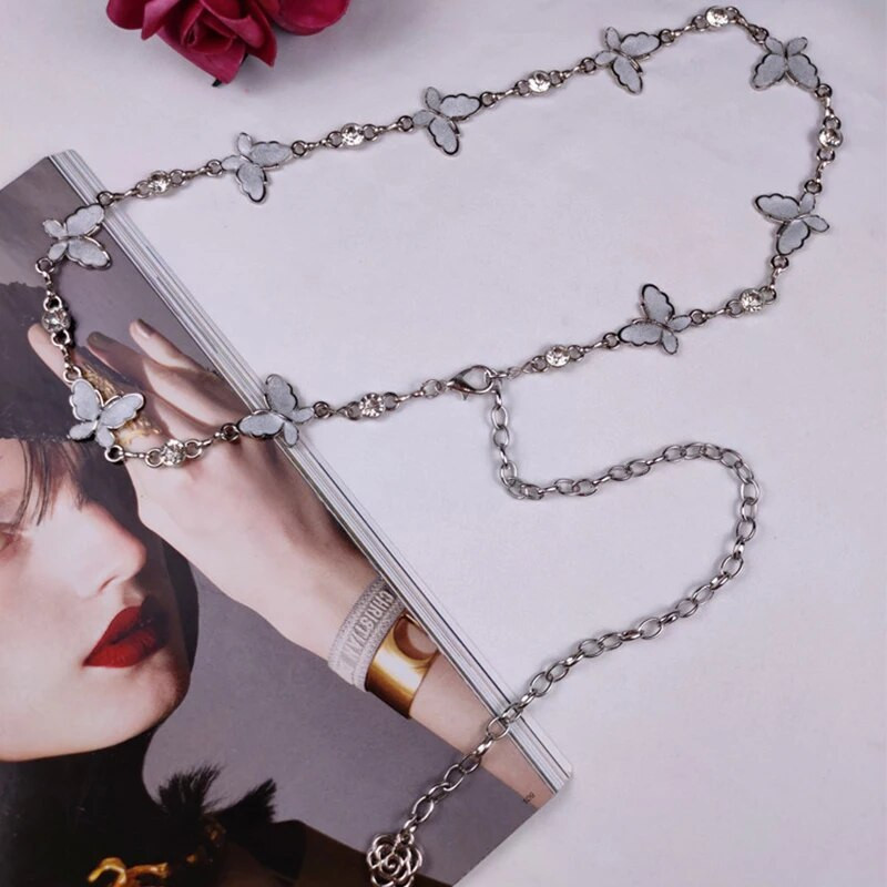 Shiny Butterfly Rhinestones jostasvieta plāna josta sievietēm Modes regulējama metāla vidukļa siksna Punk slaidas ķermeņa ķēdes kleitas dekors