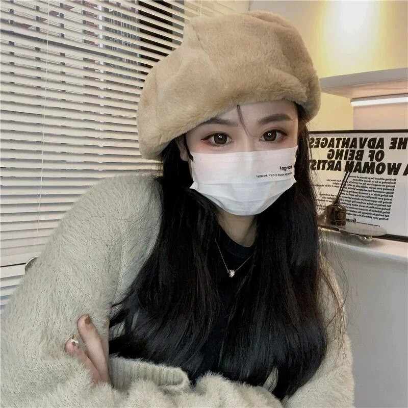 Női Műszőrme Meleg Beretek Sapka Őszi Téli Nyúl Szőrme Kalap Édes Festő Kalapok Női Egyszínű Újságfestő Panama Sapkák
