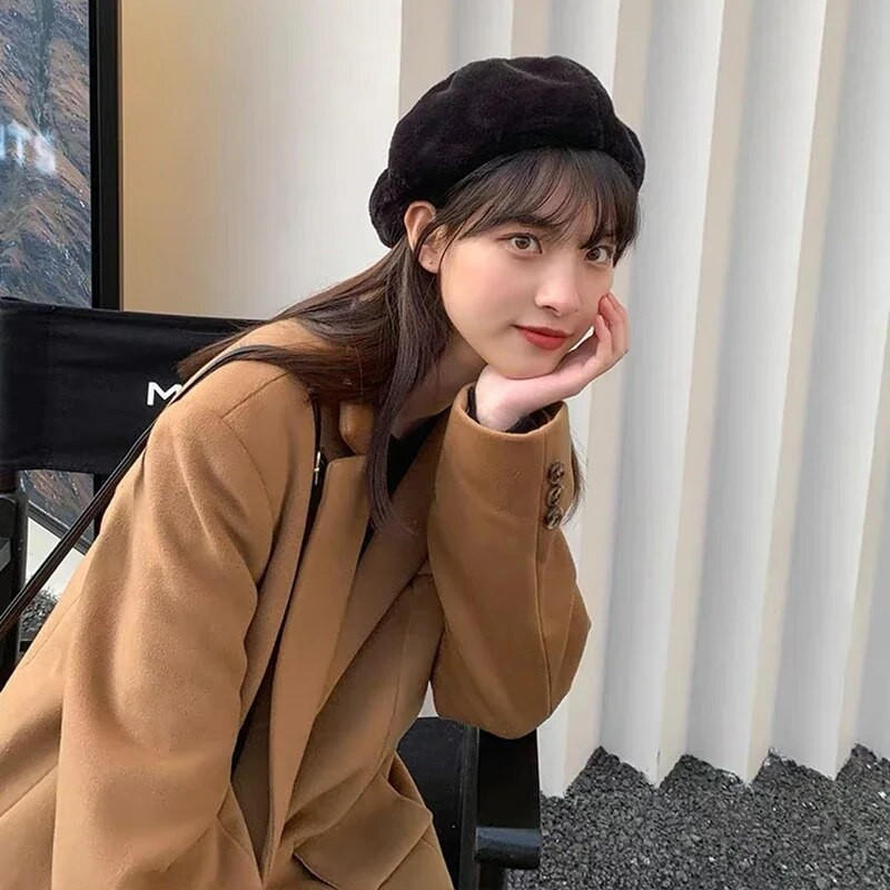 Jednobojna kapa od zečjeg krzna Ženske jesenske zimske tople višeslojne kape s beretkama Slatki slatki slikarski šeširi Raznosečki slikarski šeširi s beretkama