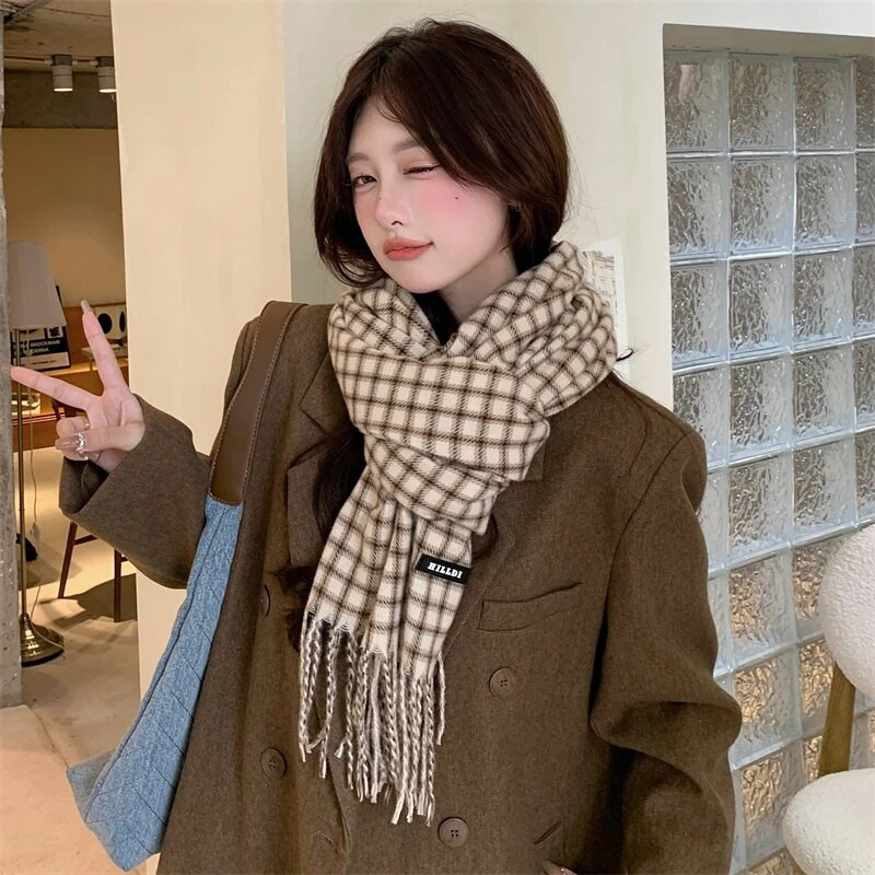 Novi topli karirani pokrivač od kašmira, modni zimski šal, pončo od pašmine, bufanda s resicama, britanski stil, debeli šal, echapre