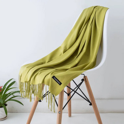 2023. aasta talvemood, naiste sall, õhukesed rätikud ja ümbrised. Naise hidžaab pikad kašmiirist pashmina foulard peasallid