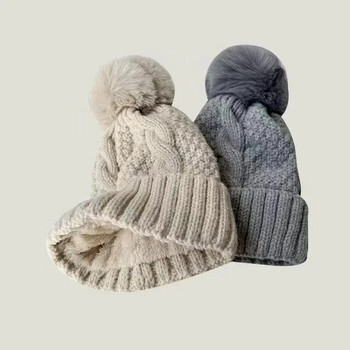 Νέο χειμωνιάτικο καπέλο μονόχρωμο πλεκτό για γυναικεία γούνα Πομπον Χοντρό βελούδινο καπέλο γυναικεία ζεστό σκι Snow Skullies Beanies