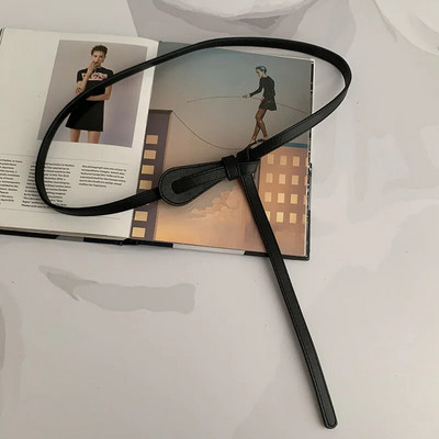 Sieviešu savvaļas josta Plāna jostasvieta mezglota bantīte vidukļa josta dāmām modes ādas kleita apģērbi dekorācijas siksna